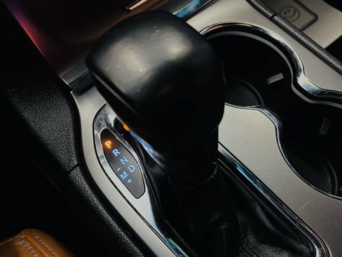 Used 2019 Jeep Grand Cherokee Laredo AWD/4WD image 53