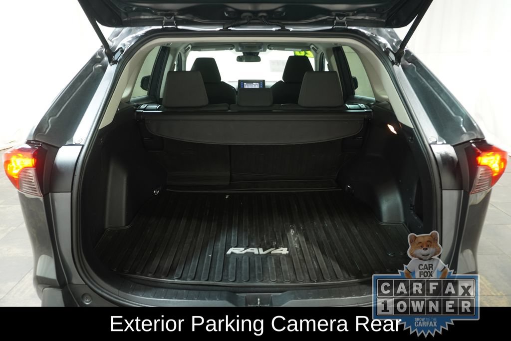 Used 2020 Toyota RAV4 XLE w/ All Weather Liner Package AWD/4WD image 8