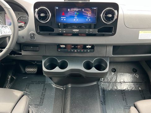 New 2026 Mercedes-Benz Sprinter 2500 image 13