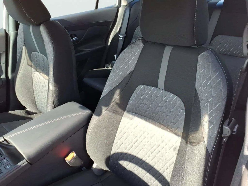 New 2027 Nissan Sentra SV w/ Floor Mat Package FWD image 12
