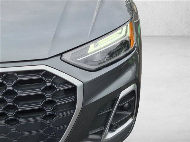 Certified 2022 Audi Q5 2.0T Premium AWD/4WD image 9