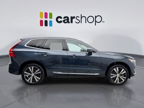Used 2022 Volvo XC60 T8 Inscription AWD/4WD image 6