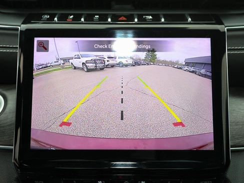 Used 2023 Jeep Grand Cherokee L Overland AWD/4WD image 17