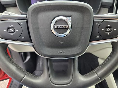 Certified 2023 Volvo XC40 B5 Plus w/ Protection Package Premier AWD/4WD image 26