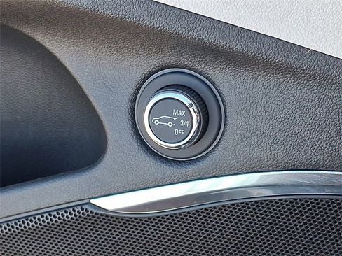 Used 2023 Buick Enclave Premium w/ Experience Buick Package image 26