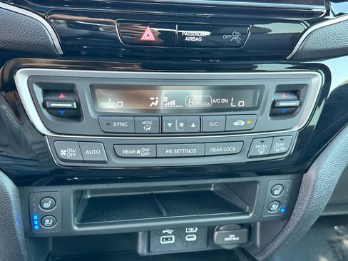 Used 2024 Honda Ridgeline Black Edition image 19