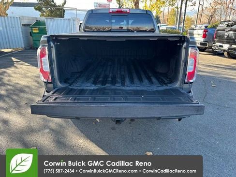 Used 2018 GMC Canyon Denali image 10
