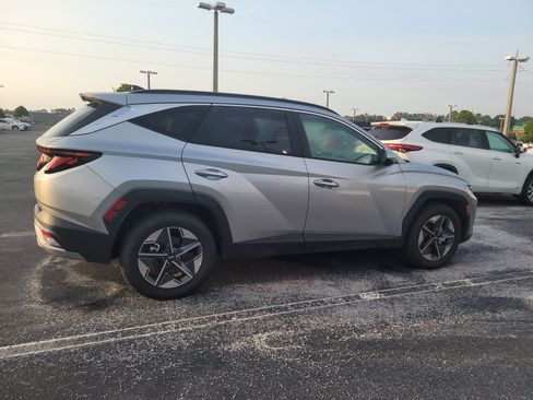 Used 2026 Hyundai Tucson SEL FWD image 12