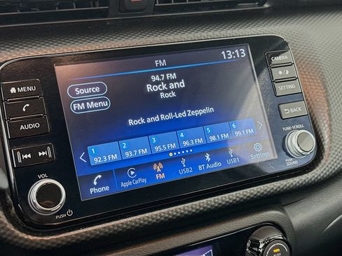 Used 2021 Nissan Kicks SV FWD image 13