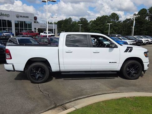 Used 2021 RAM 1500 Big Horn AWD/4WD image 13