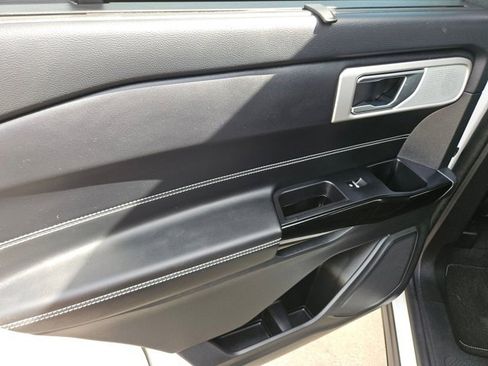 Used 2022 Ford Explorer ST w/ Equipment Group 401A image 12