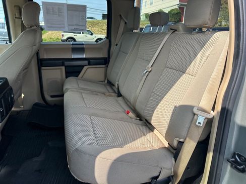 Used 2020 Ford F150 XLT w/ Equipment Group 302A Luxury image 9