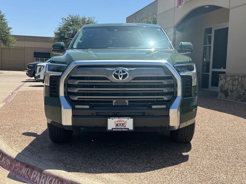 Used 2023 Toyota Tundra Limited w/ Power Package RWD image 5