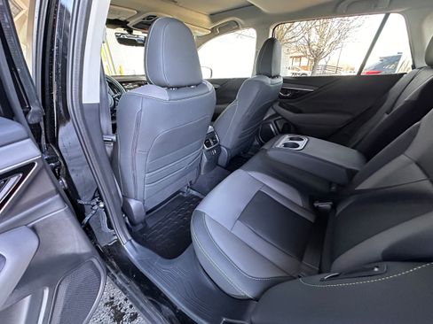 Certified 2025 Subaru Outback Onyx Edition image 11