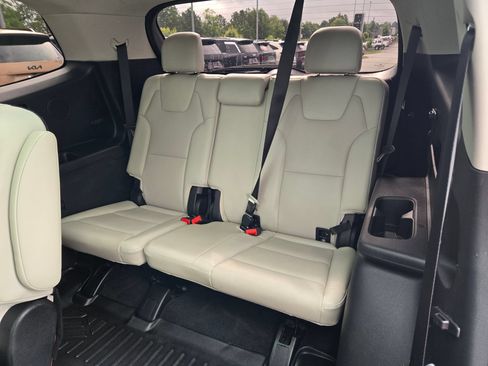 Used 2021 Kia Telluride SX w/ Nightfall Edition Package AWD/4WD image 32