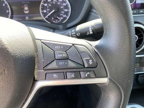 Used 2023 Nissan Sentra SV FWD image 16
