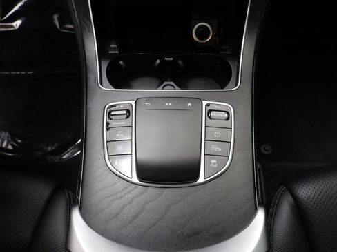 Used 2021 Mercedes-Benz GLC 300 w/ AMG Line image 12
