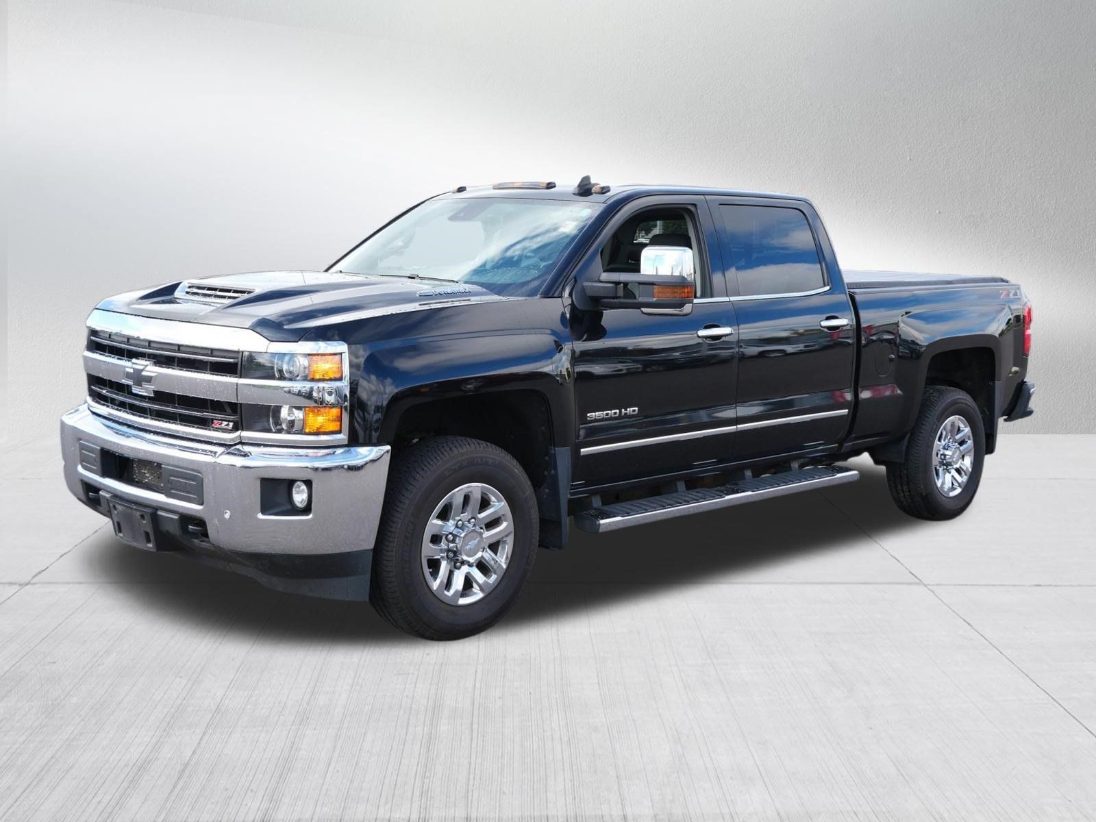Used 2019 Chevrolet Silverado 3500 LTZ w/ LTZ Plus Package AWD/4WD image 3