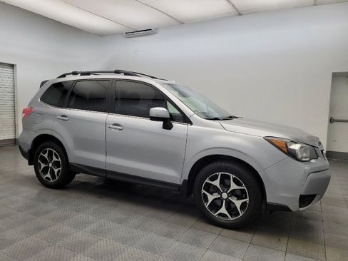Used 2014 Subaru Forester 2.0XT Premium image 11