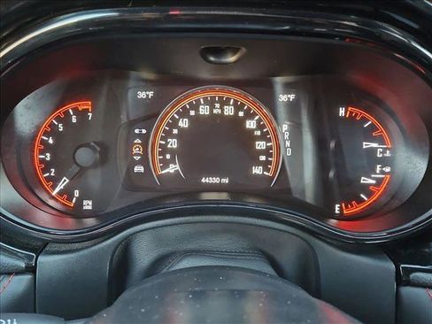 Used 2024 Dodge Durango GT image 11