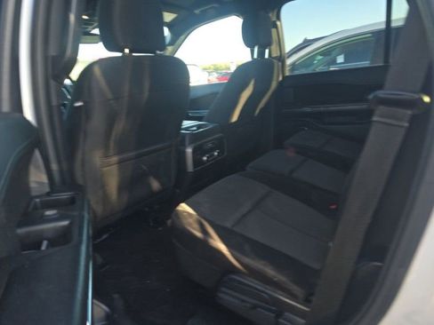 Used 2020 Ford Expedition XLT image 11