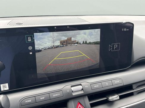 New 2026 Kia K4 FWD image 24