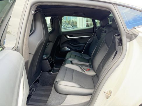 Used 2020 Porsche Taycan Turbo S image 63