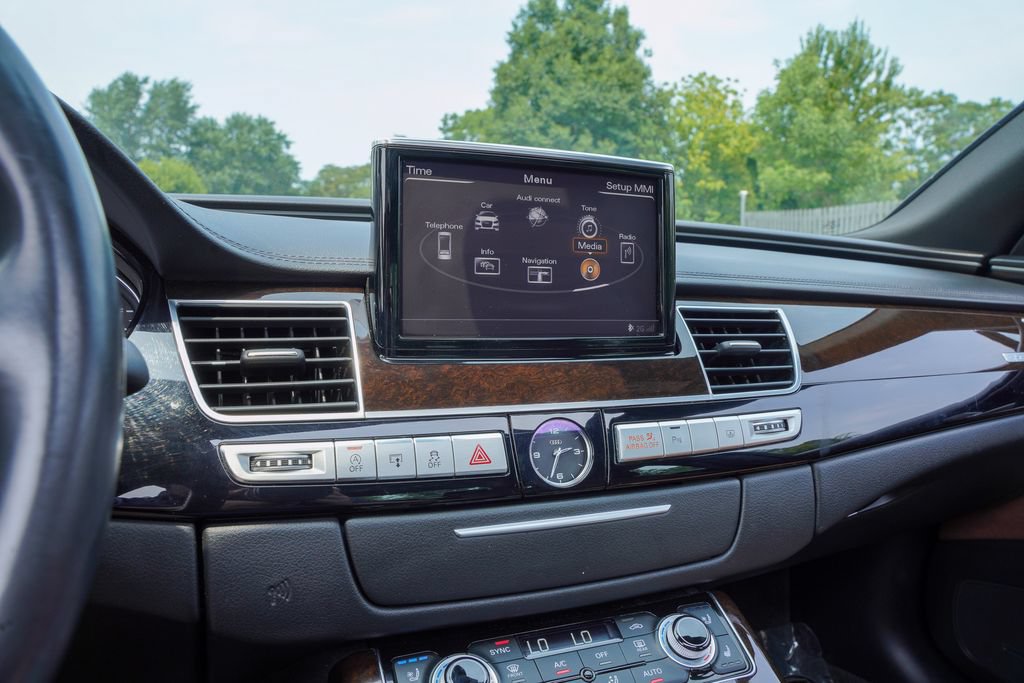 Used 2017 Audi A8 L 3.0T AWD/4WD image 19