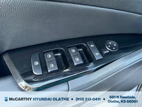 Used 2024 Kia Sportage EX FWD image 34