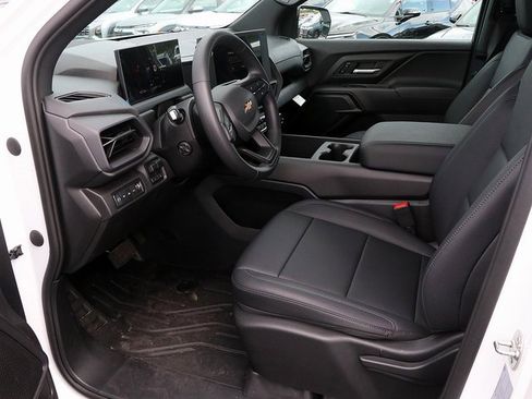 Used 2024 Chevrolet Silverado EV W/T image 15