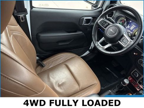 Used 2022 Jeep Wrangler Unlimited Rubicon 4xe w/ Steel Bumper Group image 16