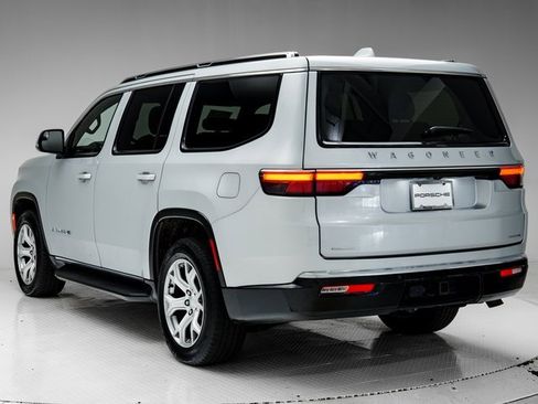 Used 2022 Jeep Wagoneer Series II image 3