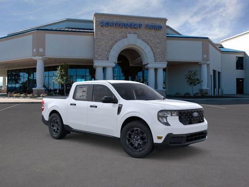 New 2026 Ford Maverick XLT w/ XLT Luxury Package image 7