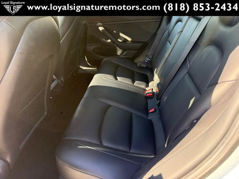 Used 2020 Tesla Model 3 Standard Range Plus RWD image 11