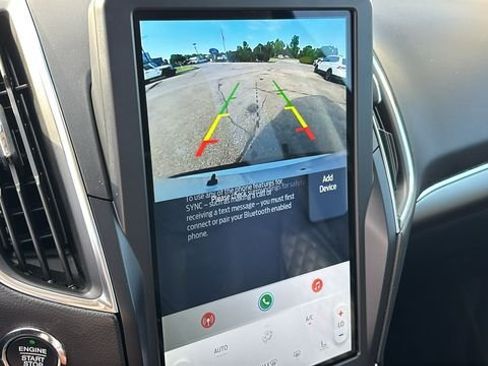 Used 2023 Ford Edge Titanium AWD/4WD image 18
