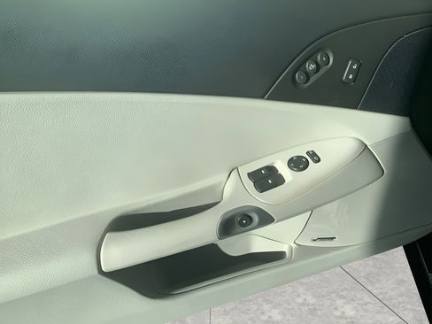 Used 2008 Chevrolet Corvette Convertible w/ Preferred Equipment Group image 17