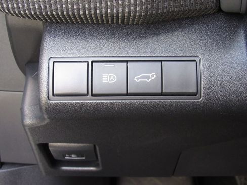 Used 2024 Toyota bZ4X XLE w/ Weather Package image 32