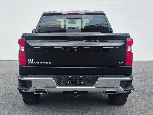 Used 2023 Chevrolet Silverado 1500 LT AWD/4WD image 14