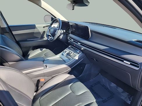 Used 2025 Hyundai Palisade SEL image 13