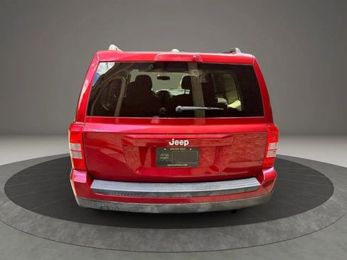 Used 2016 Jeep Patriot Sport w/ Power Value Group image 15