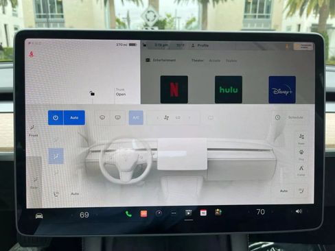 Used 2023 Tesla Model 3 Standard Range image 19