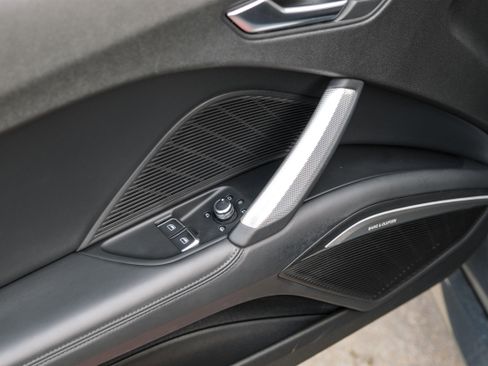 Used 2017 Audi TT 2.0T w/ Technology Package image 39