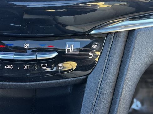 Certified 2023 Cadillac XT6 Sport w/ Technology Package image 20