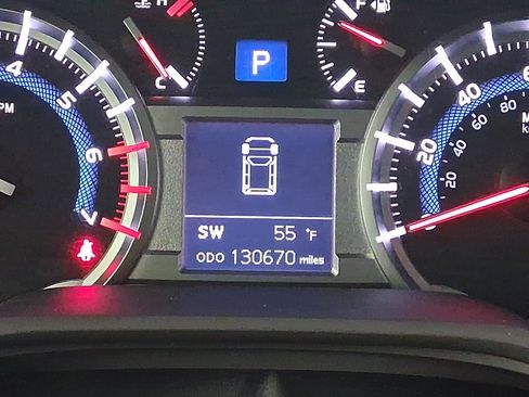 Used 2015 Toyota 4Runner SR5 Premium image 18