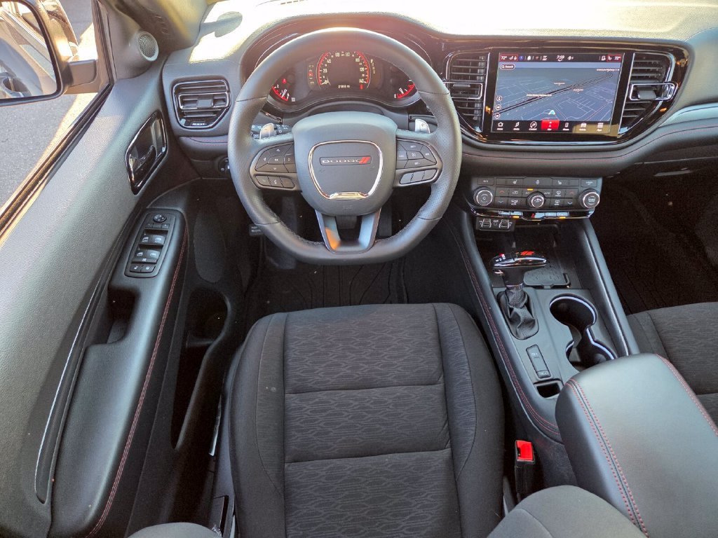 Used 2025 Dodge Durango R/T AWD/4WD image 17
