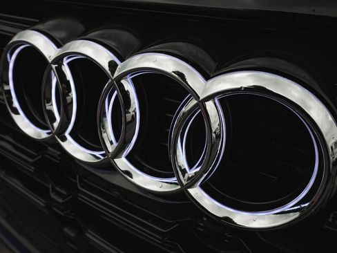 Used 2023 Audi SQ5 Premium Plus w/ Premium Plus Package AWD/4WD image 50