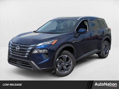 Used 2025 Nissan Rogue SV w/ SV Premium Package