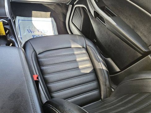 Used 2019 Ford Edge SEL w/ Equipment Group 201A AWD/4WD image 7
