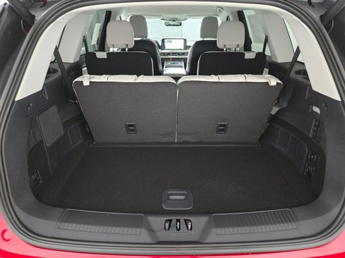 New 2026 Lincoln Aviator Premiere image 18