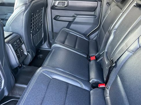 New 2025 Ford Bronco Badlands w/ Sasquatch Package image 12